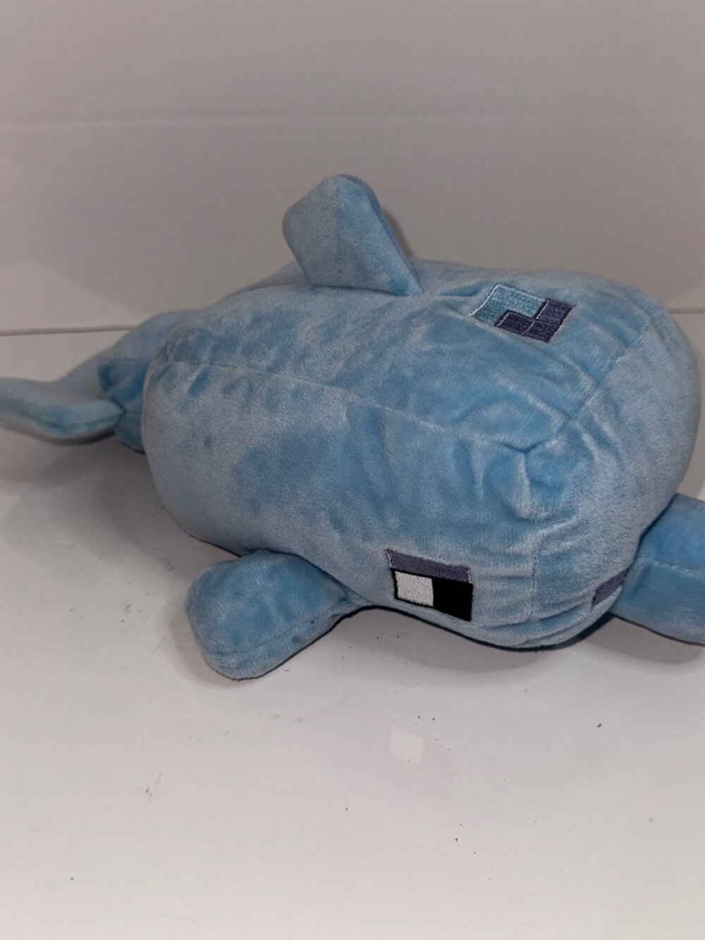 2021 Minecraft Dolphin Plushie Stuffed Animal Plush Mojang Mattel Plush 11" - Picture 2 of 6